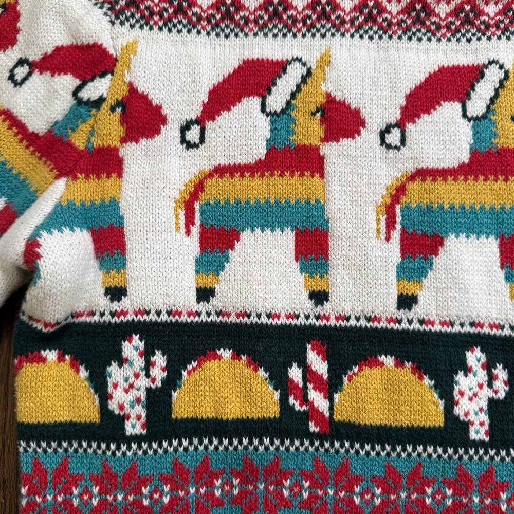 St. John's Bay Mens Small Christmas Sweater Piñata Taco Santa Hat 100% Cotton - Picture 5 of 10